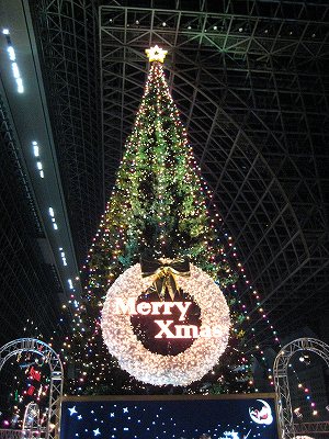 京都駅ビルのクリスマス・・・・。