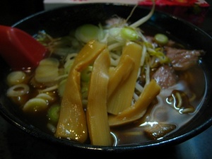 このラーメンどこのだ？・・・。