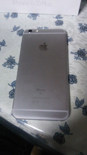 iPhone 6s Plus (64GB)