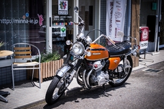 バイクで来店♪