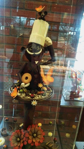 八幡神社のたねや