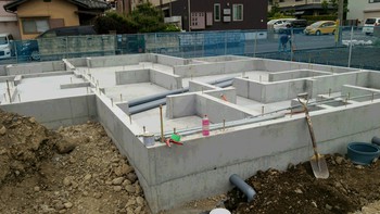 モデルハウス　基礎完成！！