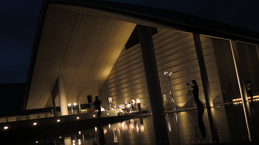 夜の佐川美術館・トワイライトライブ  [Canon PowerShoto G1X]