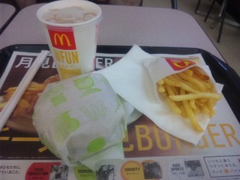 久々のマクド。