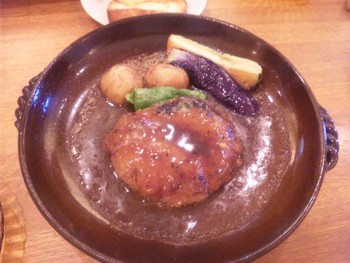 makanaiyaさんでランチ☆