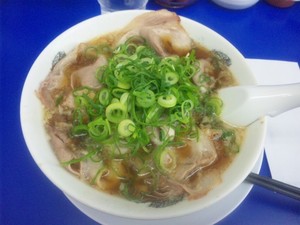 チャーシューメン＠来来亭