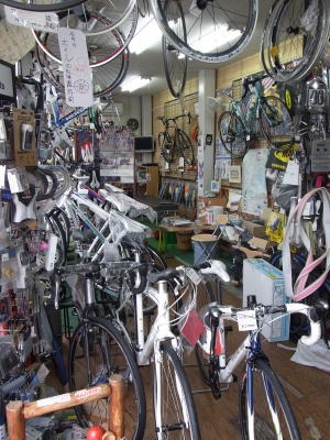 自転車好きさん注目！　老舗スポーツサイクル専門店