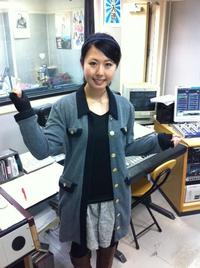 エーナのこの服ええなぁ それナンボ？