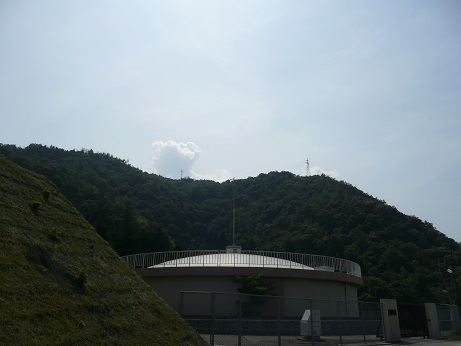 白鬚神社の三尾山