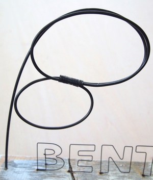 【 BENTO. 】 さんの wire sign