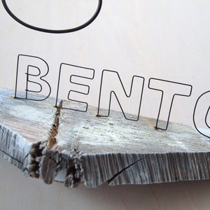 【 BENTO. 】 さんの wire sign