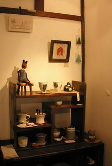 尾賀商店にて