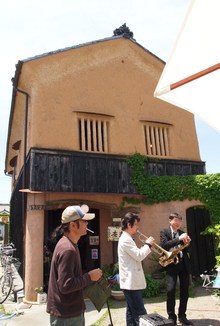 茶楽さんの　BAZAR DE SARAKU