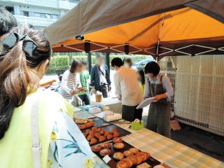 スムース マルシェ 朝市　ウルーウール