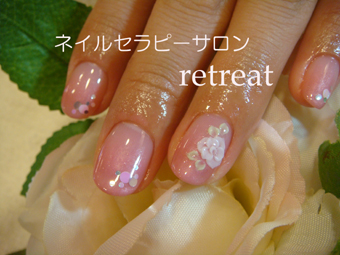 retreatオリジナルカラ－ジェルでのブライダルネイル♪
