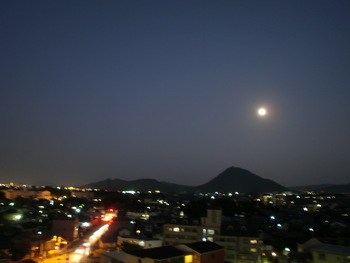 今宵の月