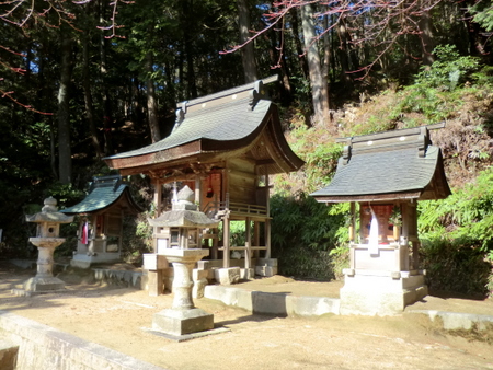 三上神社