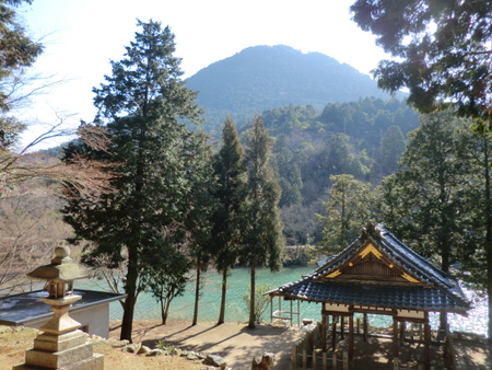 三上神社