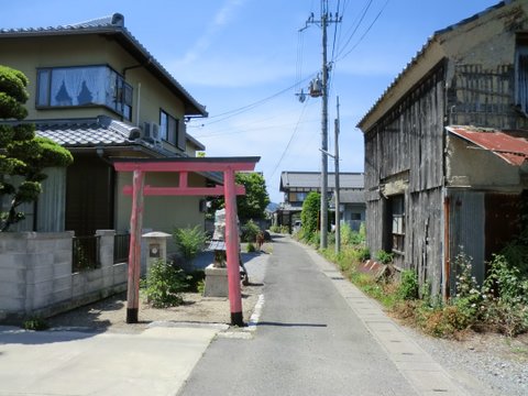 若松稲荷神社・弁財天・愛宕神社