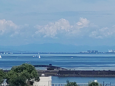 夏の雲、琵琶湖の夏。