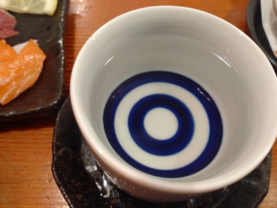 お酒はぬるめの燗がいい〜♪