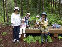 のやまであそぼう　8月