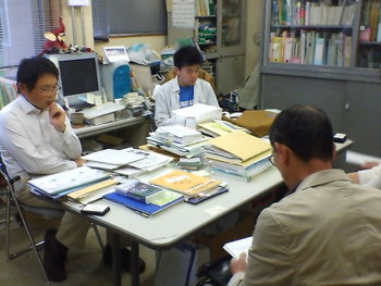滋賀県立大学 野間先生(2007.6.4）