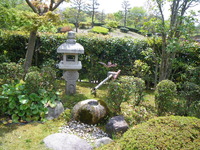 茶亭庭つくばい