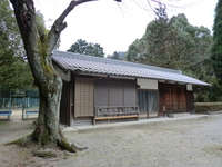 岩上神社