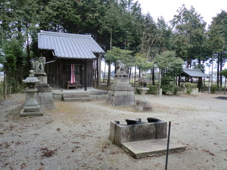岩上神社
