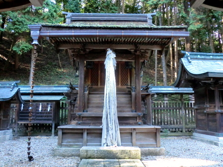 雄琴神社