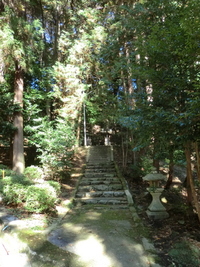 雄琴神社
