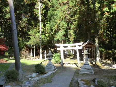 雄琴神社