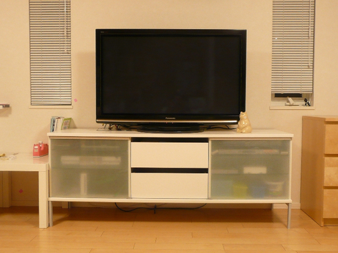 我が家のテレビ台　TOBO（IKEA）