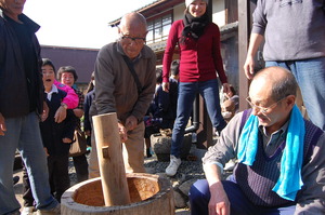 滋賀県｜長浜市木之本町杉野｜トチ餅作り