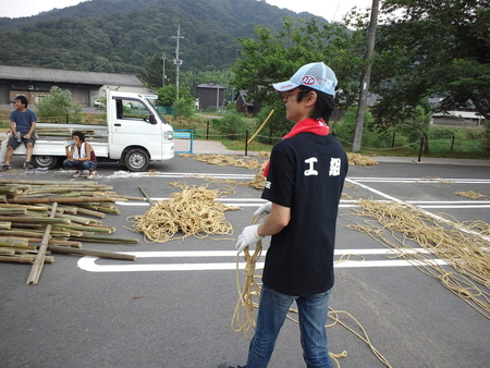 松明材料支給会