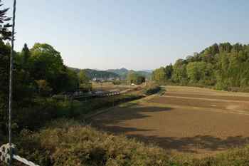 夕暮れのつり橋