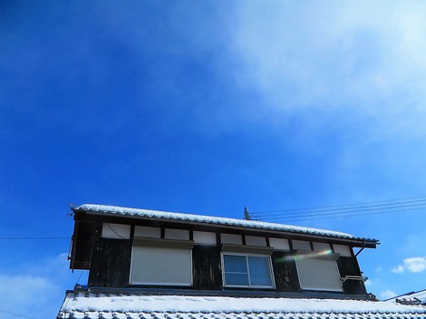 雪雲は北へ流れて・・冷たい空気と青い空も