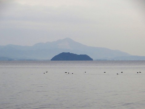 曇天の琵琶湖も・・また好き！