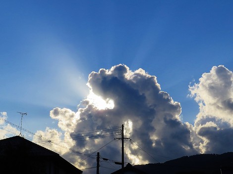 青空も秋・・夜も秋～～日曜日