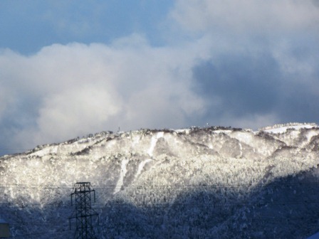 箱館山・・真白