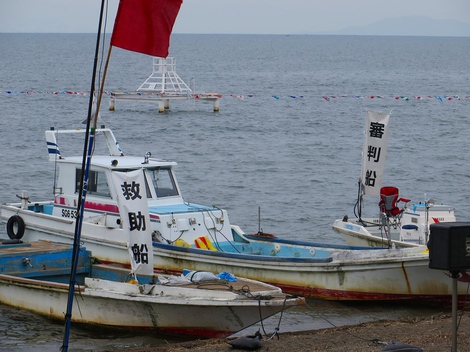 今津のペーロン大会と琵琶湖岸草刈りの日曜日でした
