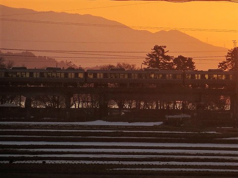 月曜日・・今週は3月とバトンタッチやし・