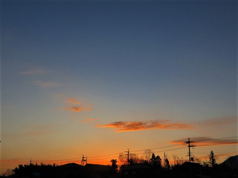 夕陽～木曜日～明日は寒気団