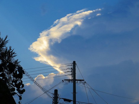 山の日・・夕方に空・・