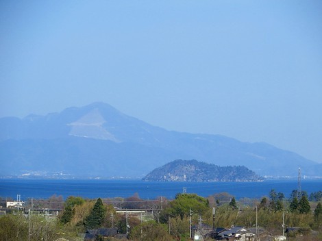 春らしい晴れの空模様でした