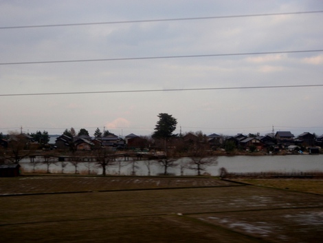 朝の琵琶湖～夕の湖西線車窓から
