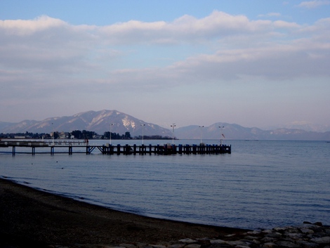 朝の琵琶湖～夕の湖西線車窓から