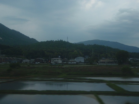 午後遅くの湖西線から風景