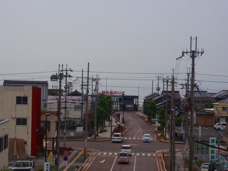 梅雨～～小雨に煙って車窓から